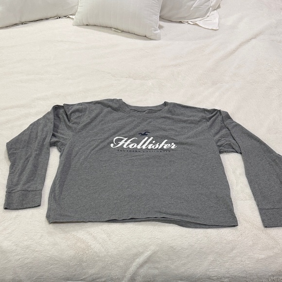 Hollister Tops - Hollister Charcoal Long Sleeve Tee